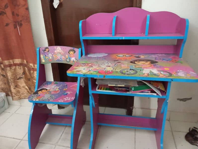 Kid study table 7