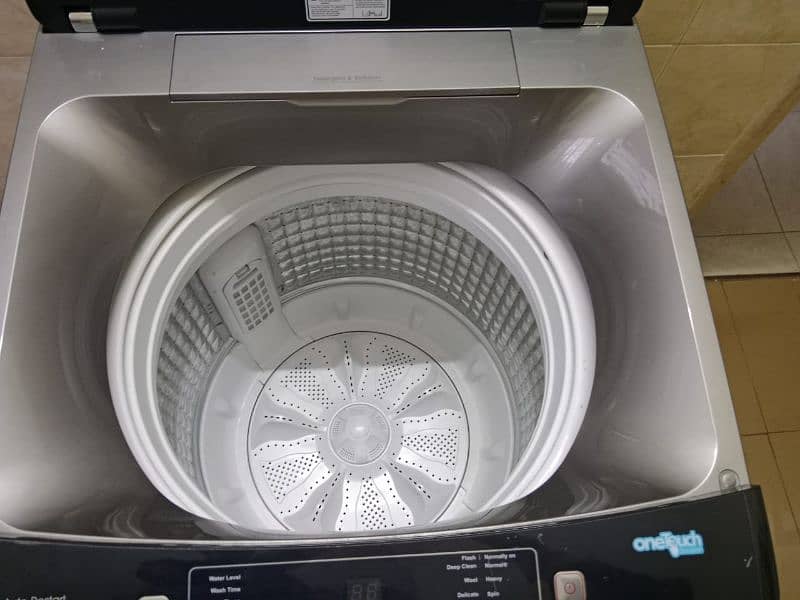 Haier automatic 15 kg washing machine brand new 2