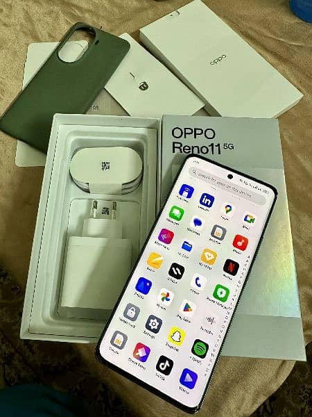 Oppo Reno 11 5G ( 12gb 256gb) Complete Box 8