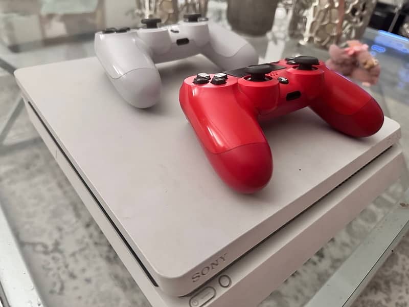 PS 4 console 2