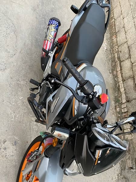 Honda Cb150f 2