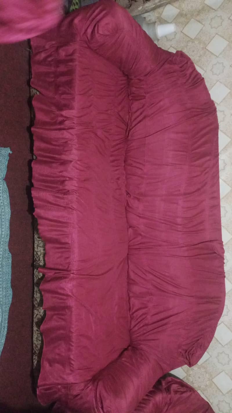 FOR SALE: Second-Hand Sofa Set (3+1+1) 3