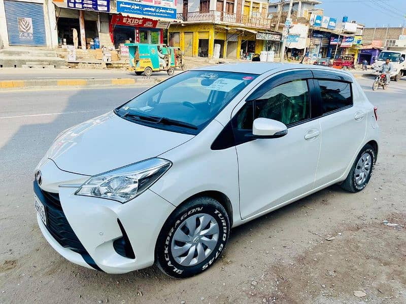 Toyota Vitz 2022 4