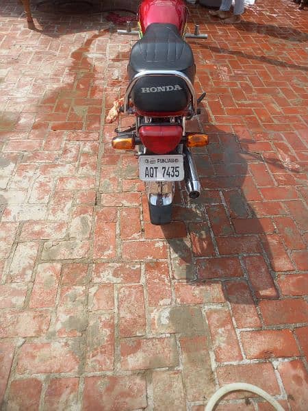 Honda CD70 2023 Model for Sale 3