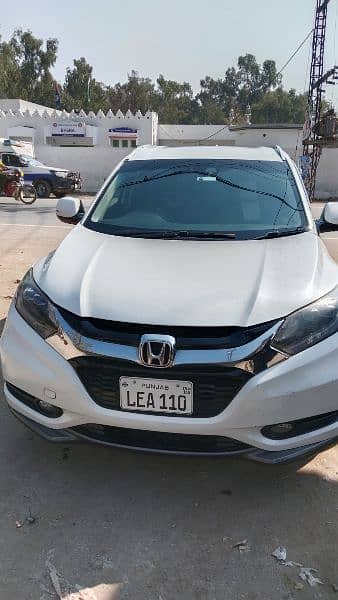 Honda Vezel 2015 1