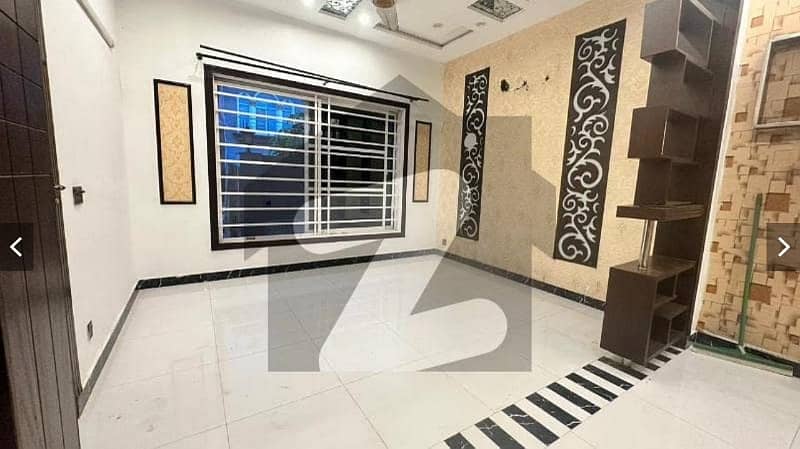 5 Marla house for sale in jinnha block bahria Town Lahore good location A plus house 6