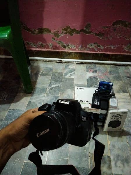 canon 700d 5