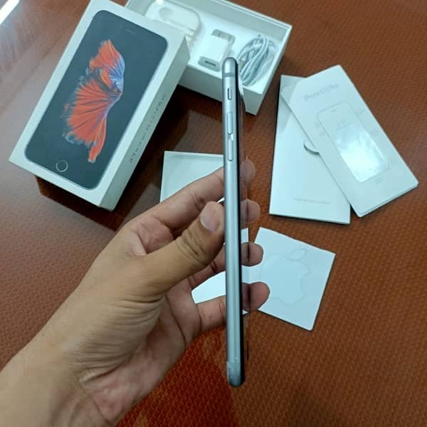 iphone 6s plus 64gb PTA approved 3