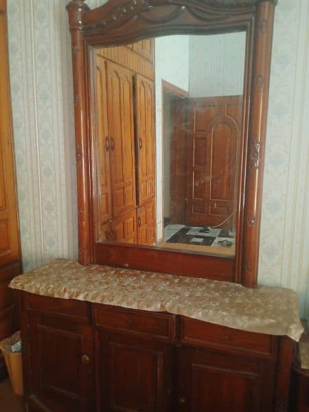 Dressing table made up of pure Tali wood for sale 1