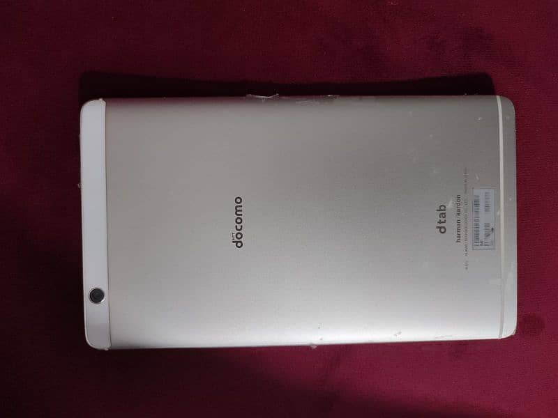 Huawei Tablet M3 8.4" inch Display 1