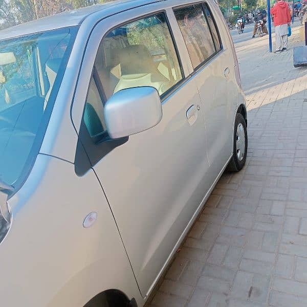 Suzuki Wagon R 2015 0