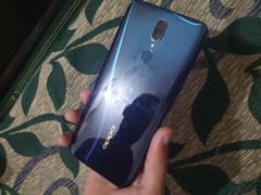 oppo f11 4 128 gb ha All okay phone box charge sath ha 0