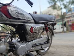 Dhoom 70cc total new Sb kuch Honda 70 ka lga 0