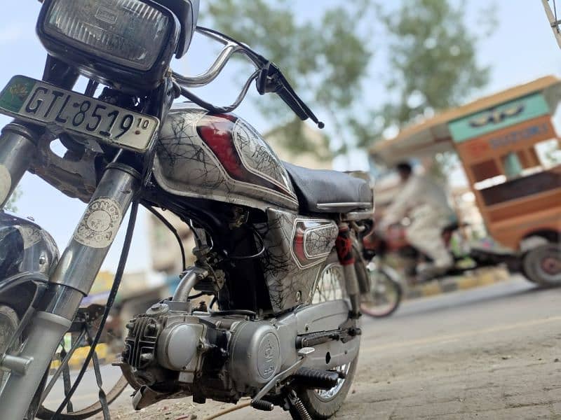 Dhoom 70cc total new Sb kuch Honda 70 ka lga 1