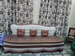 5 Seater Sofa set. .