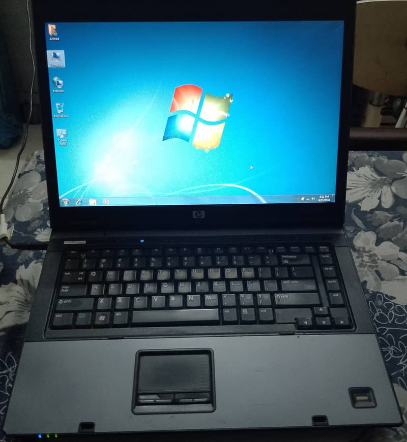 HP compaq laptop 6710b  3 GB 80 GB for sell 0