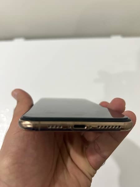 Iphone Xs max golen 256gb physical Pta approved 5