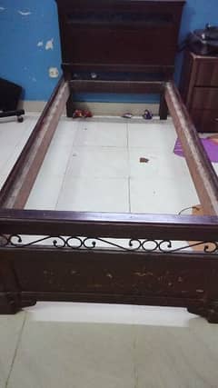 2 single bed with mattress