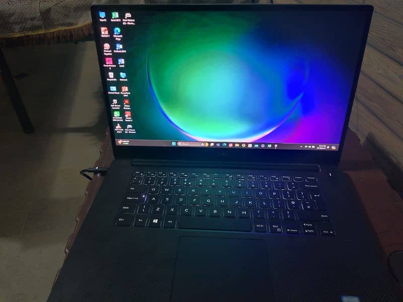 DELL PRECISION 5540 10/10 CONDITION 6