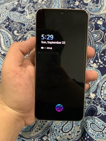 LG v60 5G 10/10 condition 8