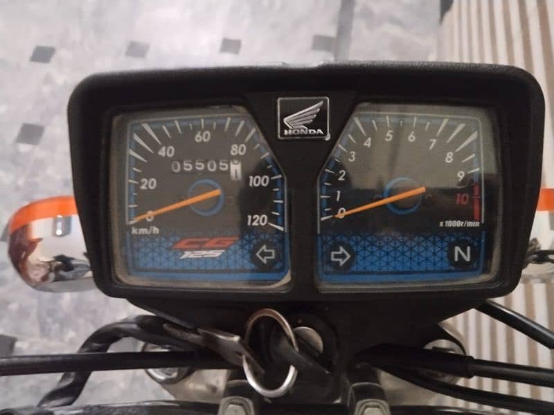 Honda CG125 like new 0