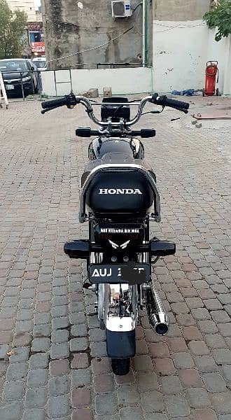 23/24 model neat&clean genuine honda 3