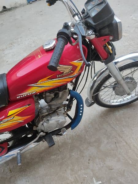 Honda 125 Model 21 All Punjab Number 2