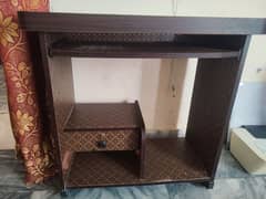 COMPUTER TABLE (price is negotiable)