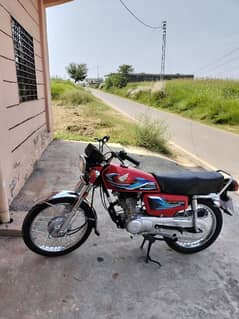 Honda 125. for seal 2024 good condition 10/10