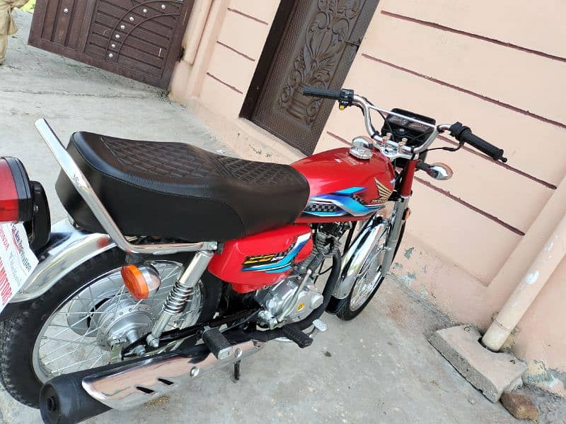 Honda 125. for seal 2024 good condition 10/10 2