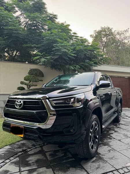 2021 Toyota Hilux Revo V in Brand New Condition 1