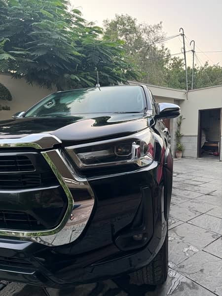 2021 Toyota Hilux Revo V in Brand New Condition 10