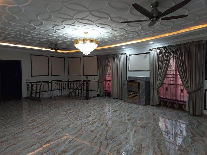 Premium 10 Marla House Is Available For sale In Bahria Town 5