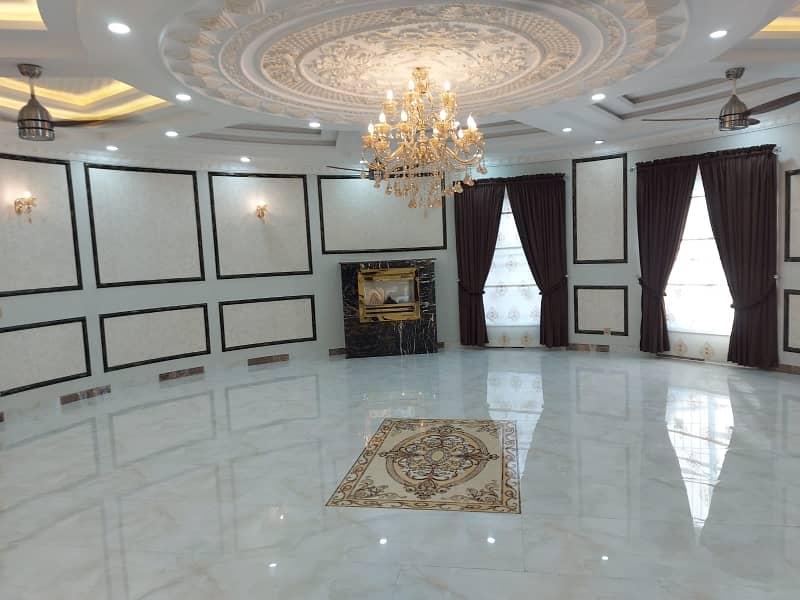 Premium 10 Marla House Is Available For sale In Bahria Town 6