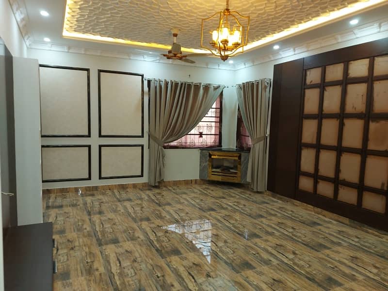 Premium 10 Marla House Is Available For sale In Bahria Town 9