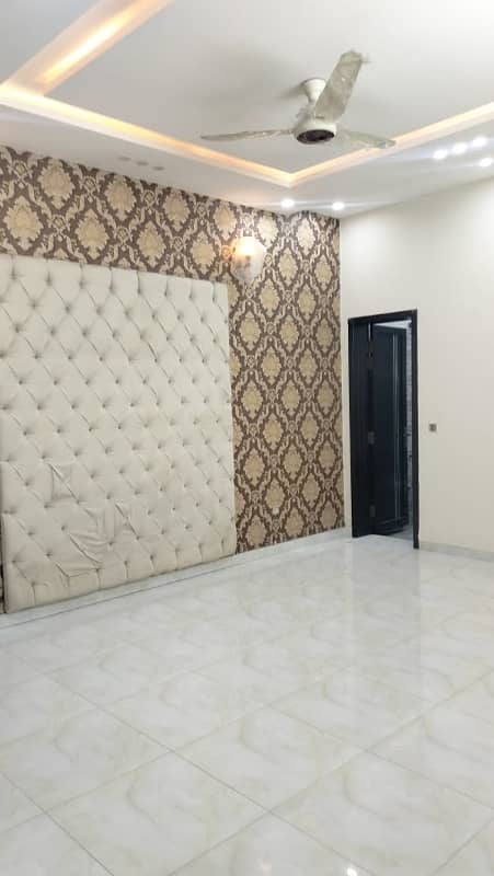 Prominently-Located 5 Marla House Available In Bahria Town 5