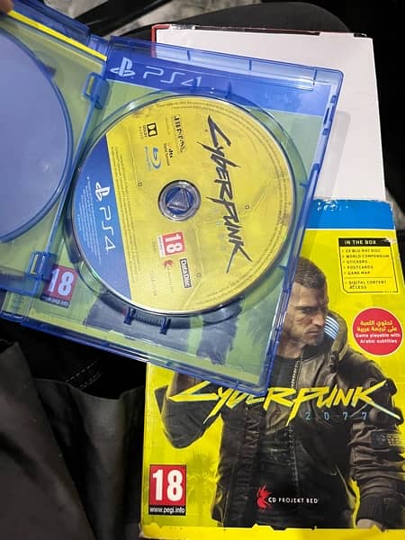 cyberpunk 2077 Ps4/Ps5 Both compatible Game with 2 disks 2