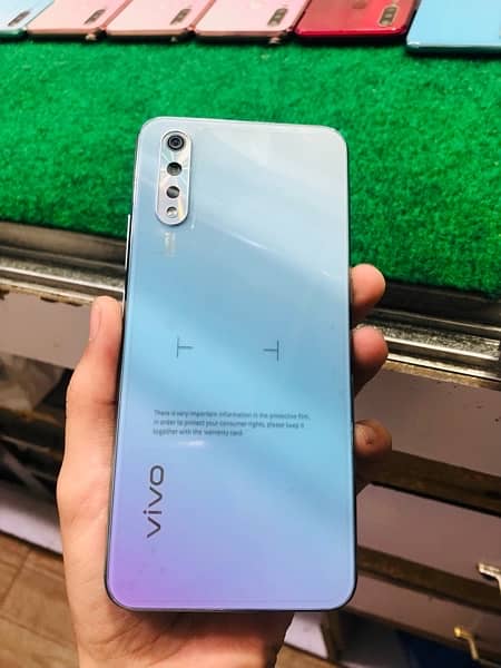 Vivo S1   8/256gb 3