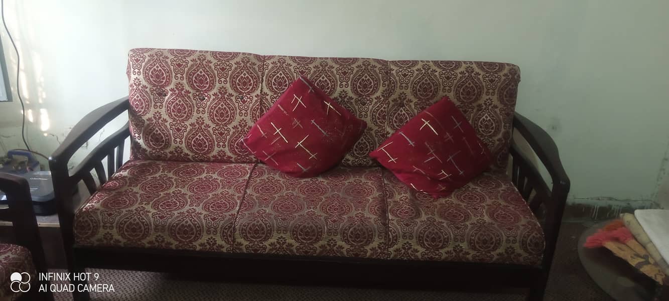 5 seater Sofa ,Bed, Mirror Table Good Wood 5