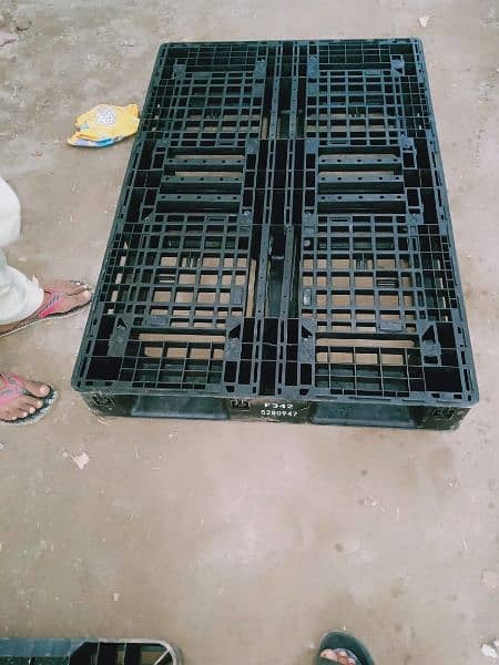 wooden and plastic pallets 3