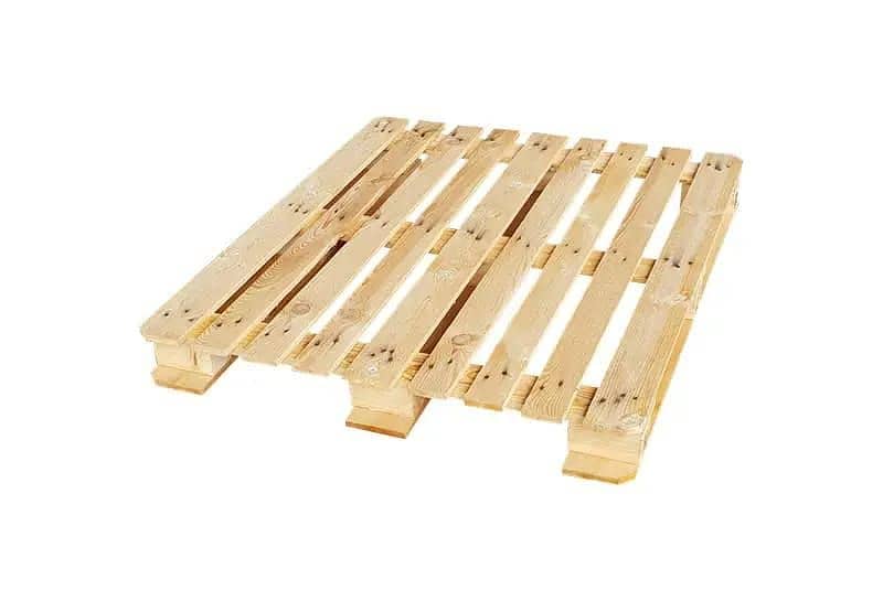 wooden and plastic pallets 4