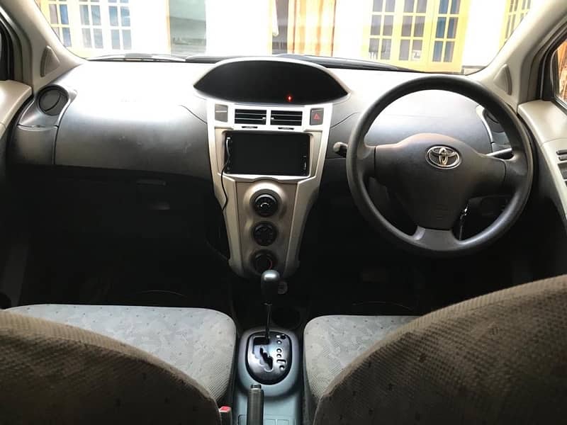 Toyota Vitz 2007 7