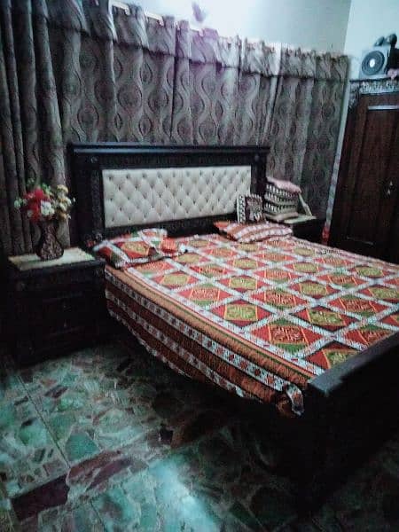 Bed room set, wardrobe, dressing and devider 2