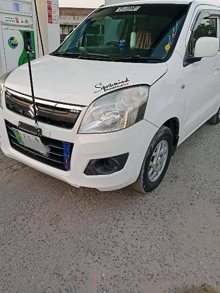 Suzuki Wagon R 2018 9