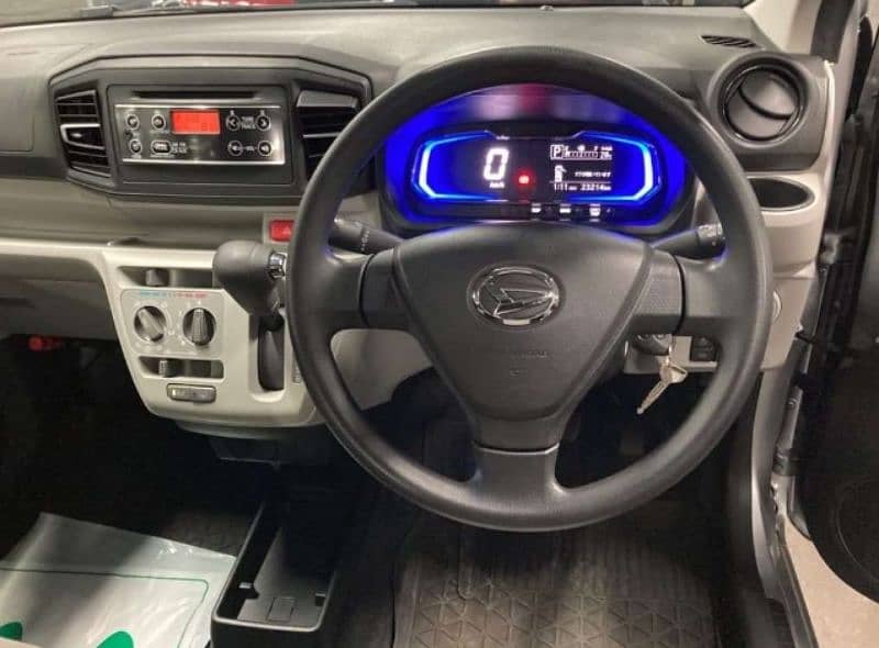 Daihatsu Mira 2021 3