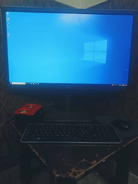 i5 4 generation with 4k dell Led 32 inch wireless mouse keyboard 7