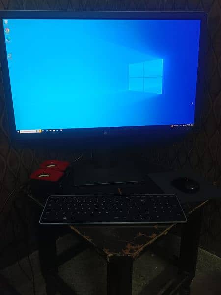 i5 4 generation with 4k dell Led 32 inch wireless mouse keyboard 13