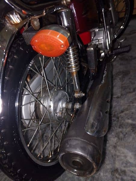 koi masla ni h bike me 10/9 condition h first hand bike h 5