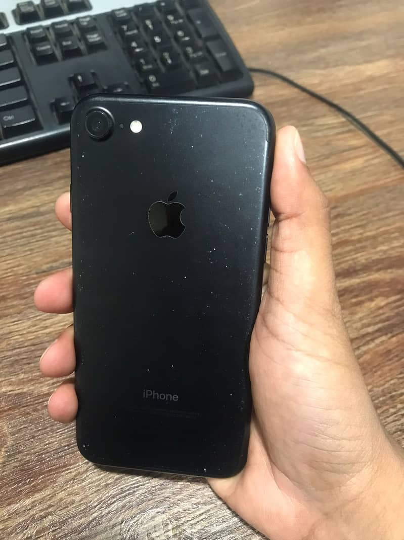 iphone 7 128gb NON PTA 1