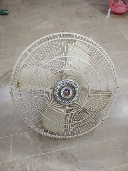 indus fan (slightly in used condition) 2